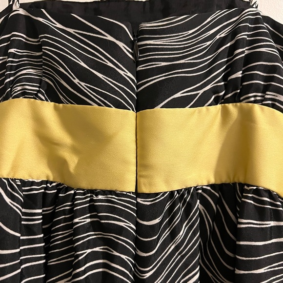 Max & Cleo Geo-Print Yellow Ribbon Tie Front Sun Dress - Picture 12 of 16